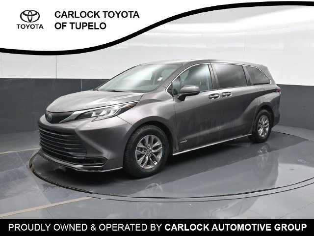 Used 2021 Toyota Sienna LE