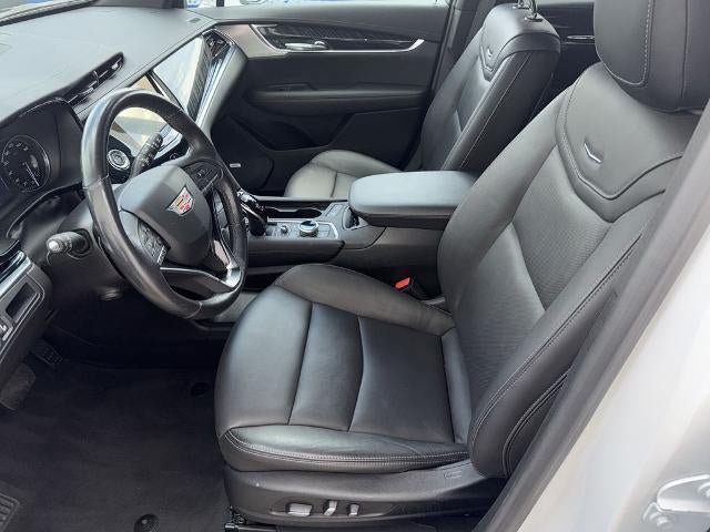Certified 2024 Cadillac XT6 Premium Luxury FWD image 9