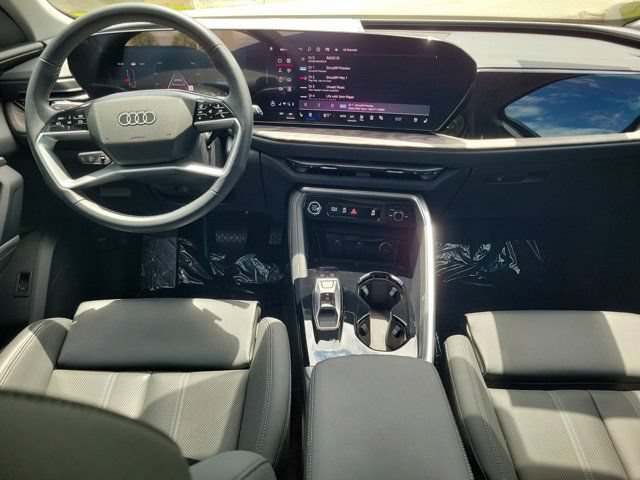Certified 2025 Audi Q5 Premium w/ Premium Plus AWD/4WD image 2
