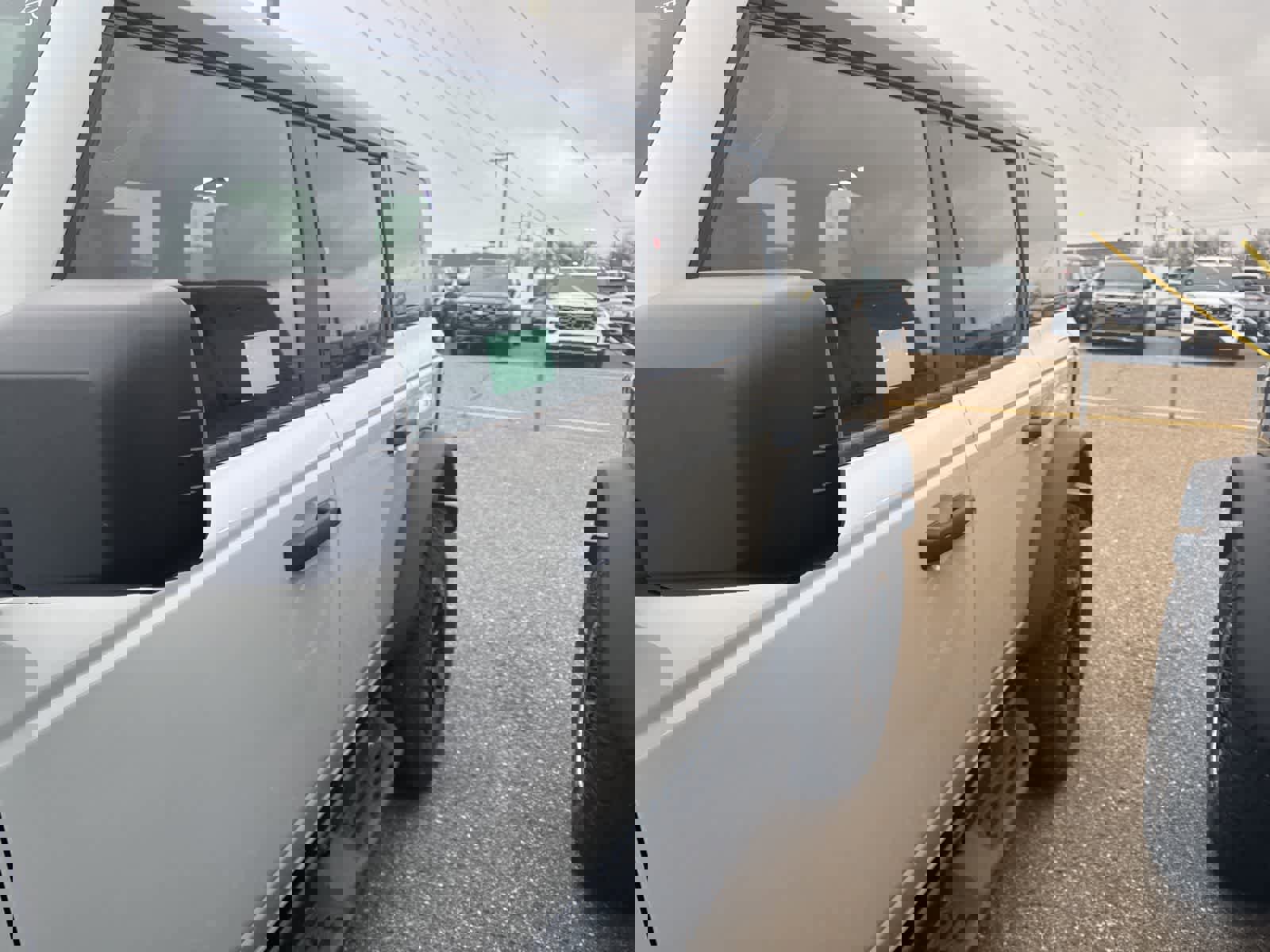 New 2026 Ford Bronco Badlands image 18