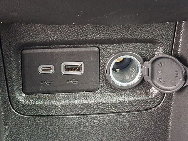 Used 2022 Chevrolet Spark LT image 25