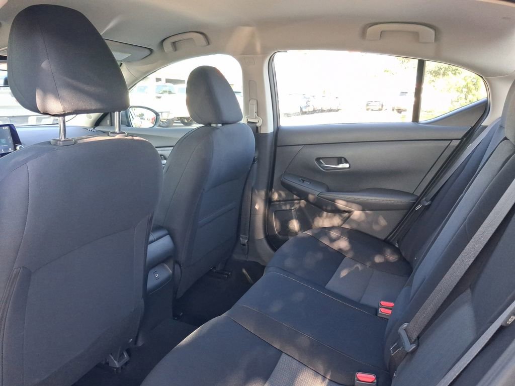 Certified 2022 Nissan Sentra SV w/ All-Weather Package FWD image 8