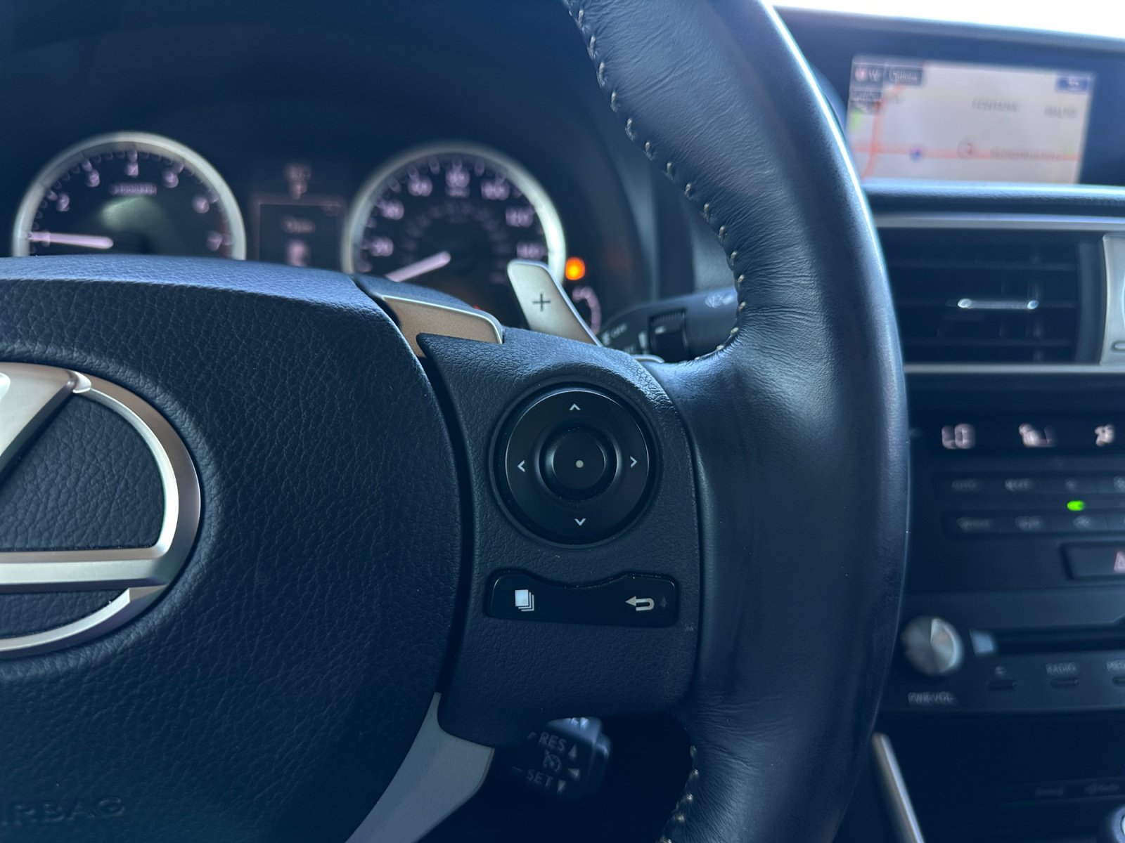 Used 2015 Lexus IS 350 w/ Navigation System Package RWD image 19