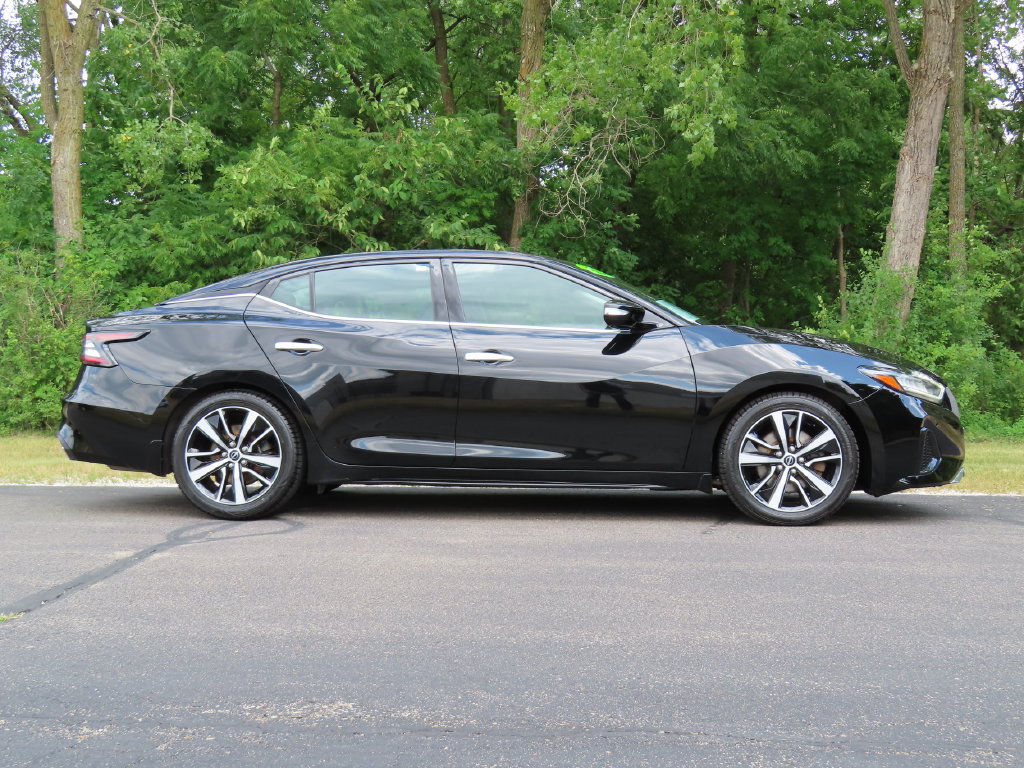 Used 2023 Nissan Maxima SL FWD image 7