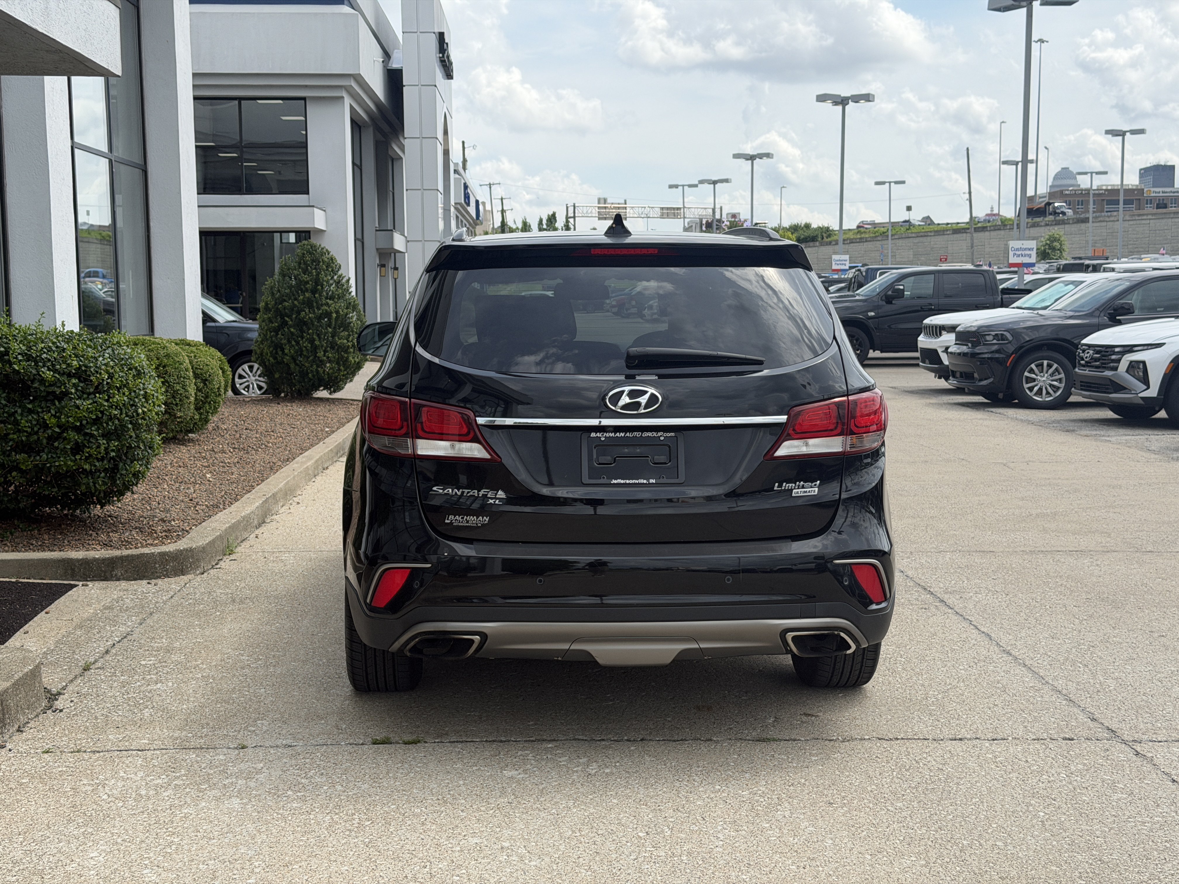 Used 2019 Hyundai Santa Fe XL w/ Cargo Package FWD image 6