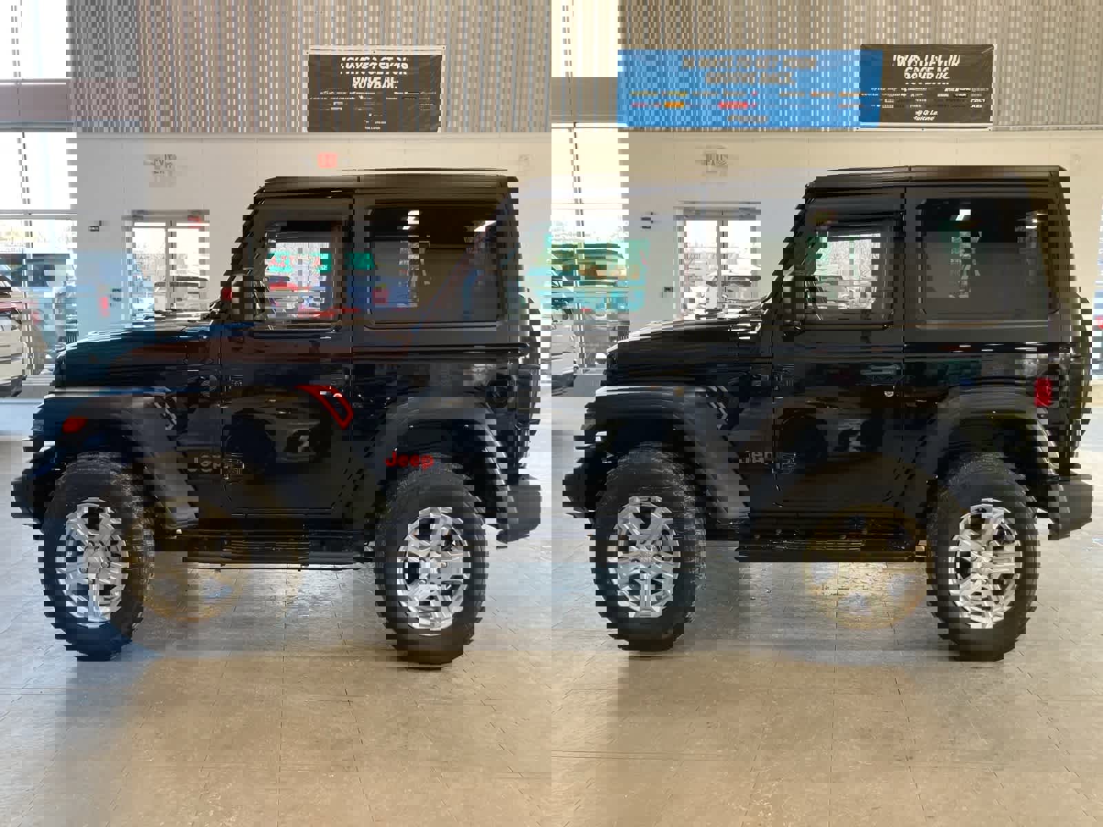 Used 2022 Jeep Wrangler Sport S image 8
