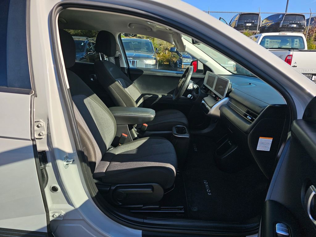 Used 2024 Hyundai Ioniq 5 SEL image 11