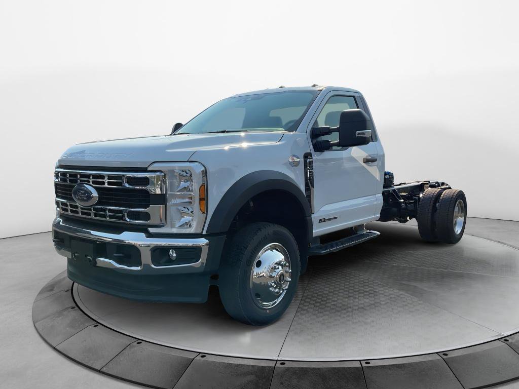 New 2026 Ford F550 4x4 Regular Cab Super Duty image 1