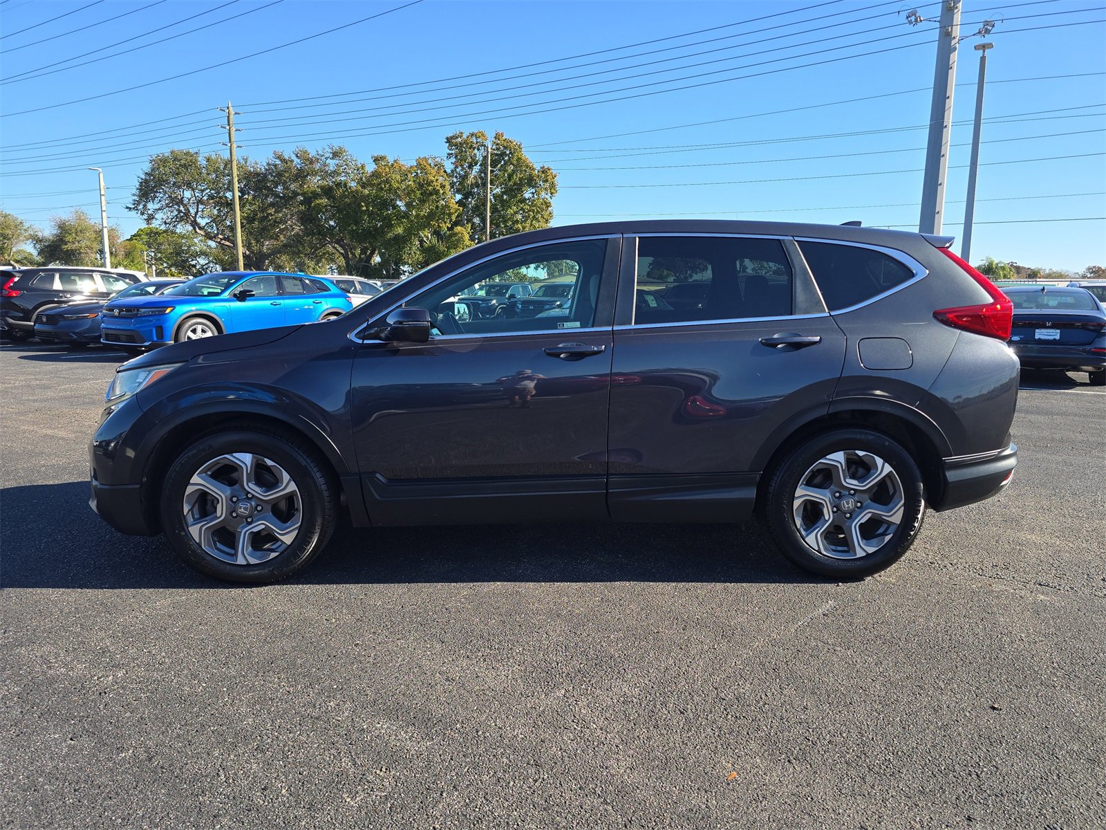 Used 2019 Honda CR-V EX image 6