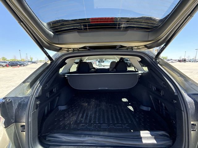 Used 2025 Subaru Outback Premium image 22