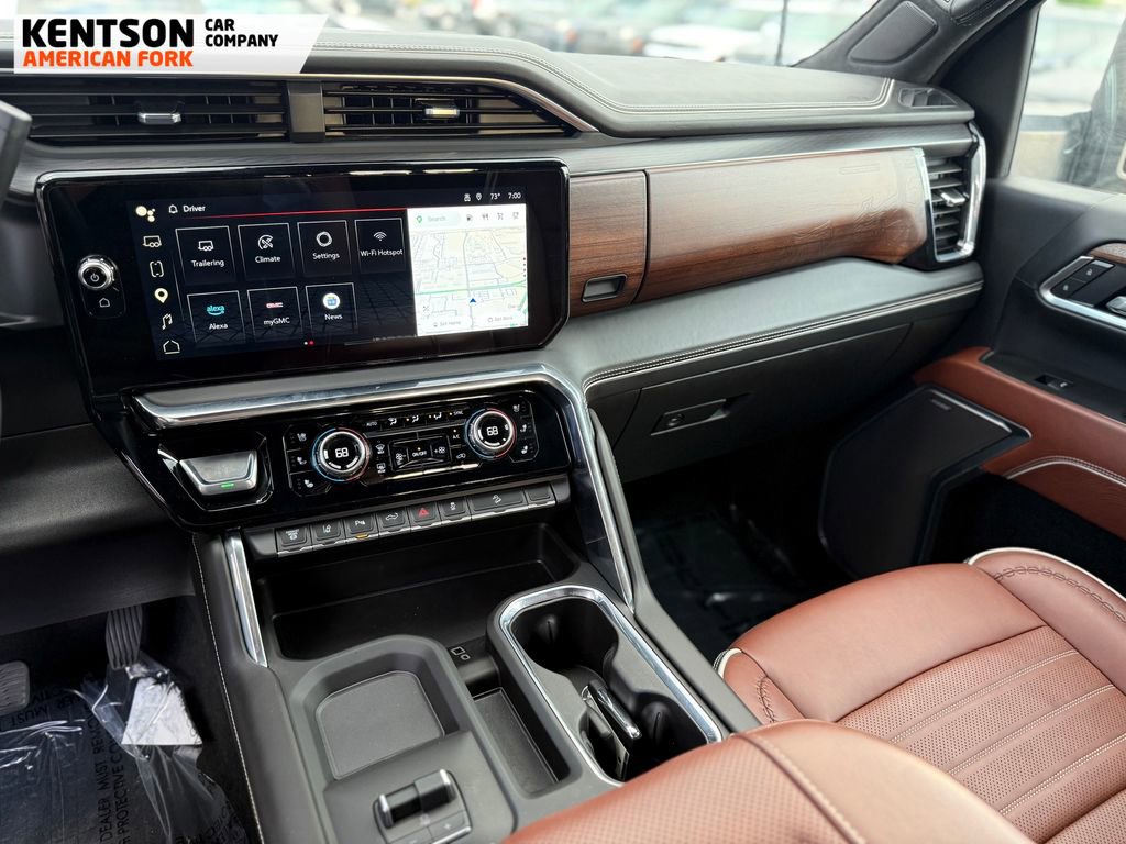 Used 2025 GMC Sierra 3500 Denali Ultimate AWD/4WD image 26