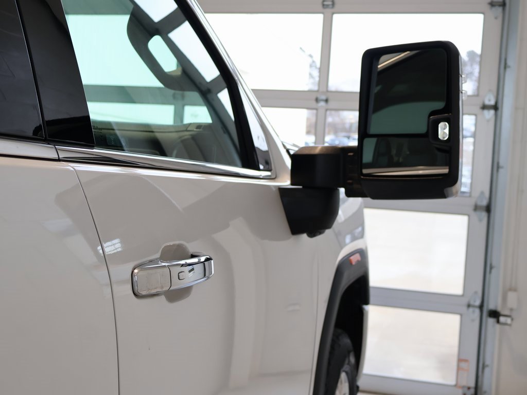 Certified 2023 GMC Sierra 3500 Denali w/ Denali Ultimate Package image 38