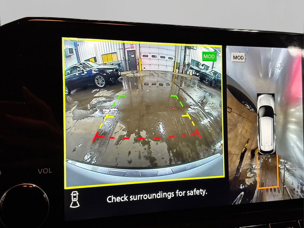 Used 2022 Nissan Rogue SL w/ SL Premium Package image 30