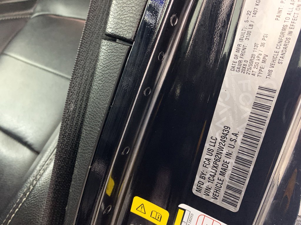 Used 2022 Jeep Wrangler Unlimited Sahara w/ Cold Weather Group image 13