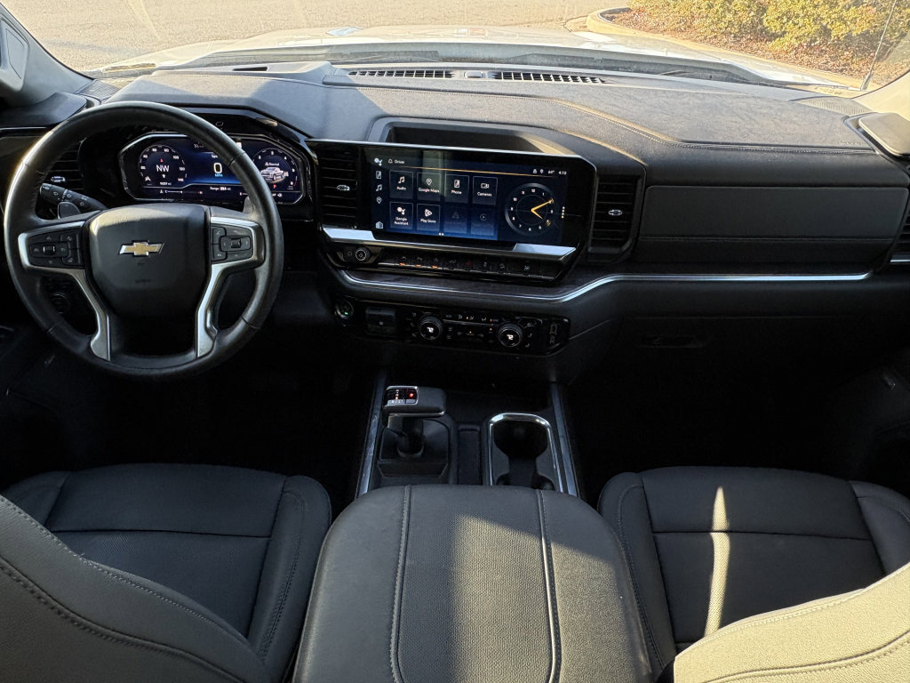 Used 2023 Chevrolet Silverado 1500 LTZ image 4