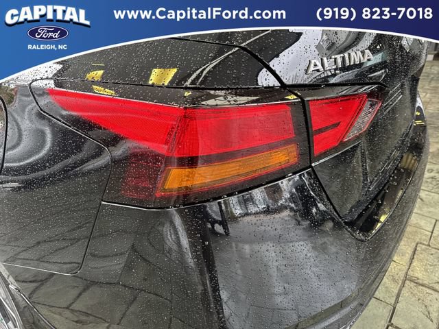 Used 2025 Nissan Altima 2.5 SR AWD/4WD image 15
