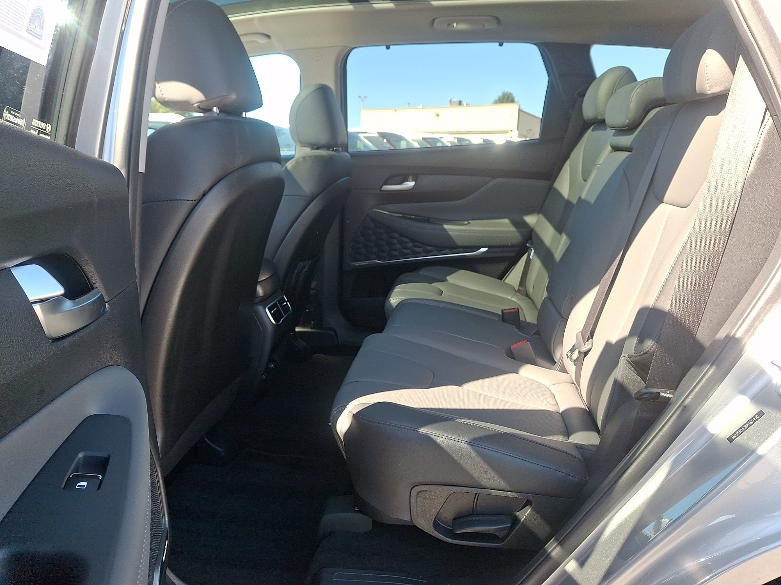 Certified 2023 Hyundai Santa Fe SEL w/ Premium Package AWD/4WD image 11