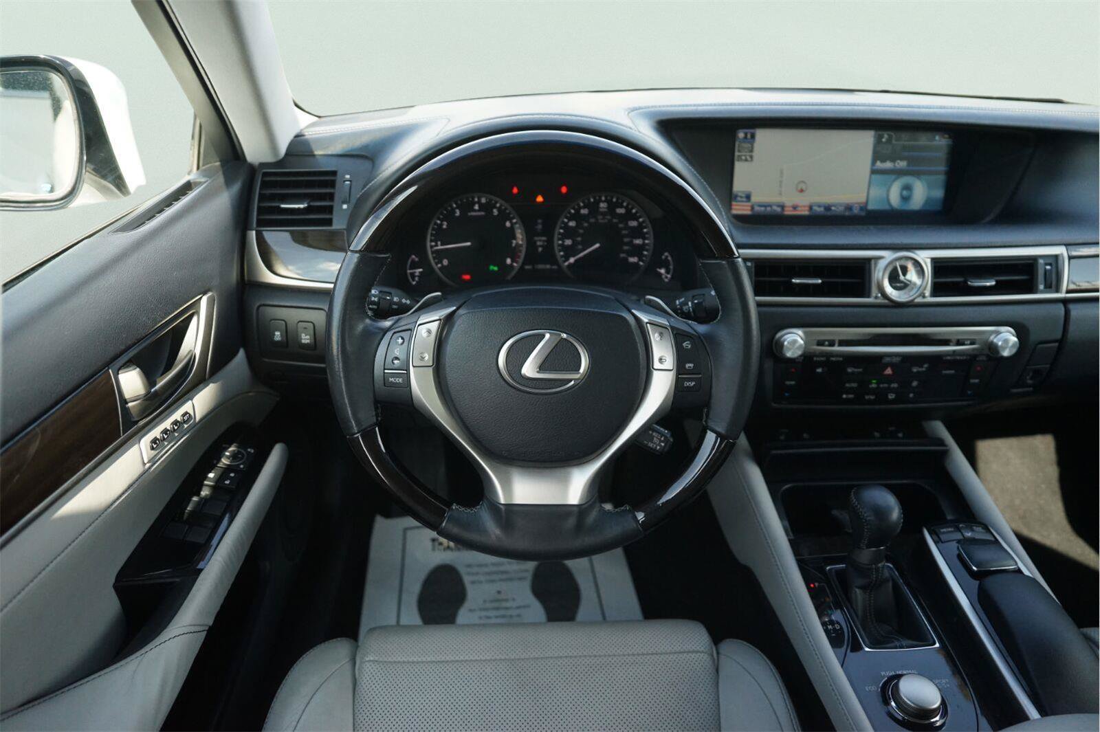 Used 2014 Lexus GS 350 w/ Luxury Package RWD image 22