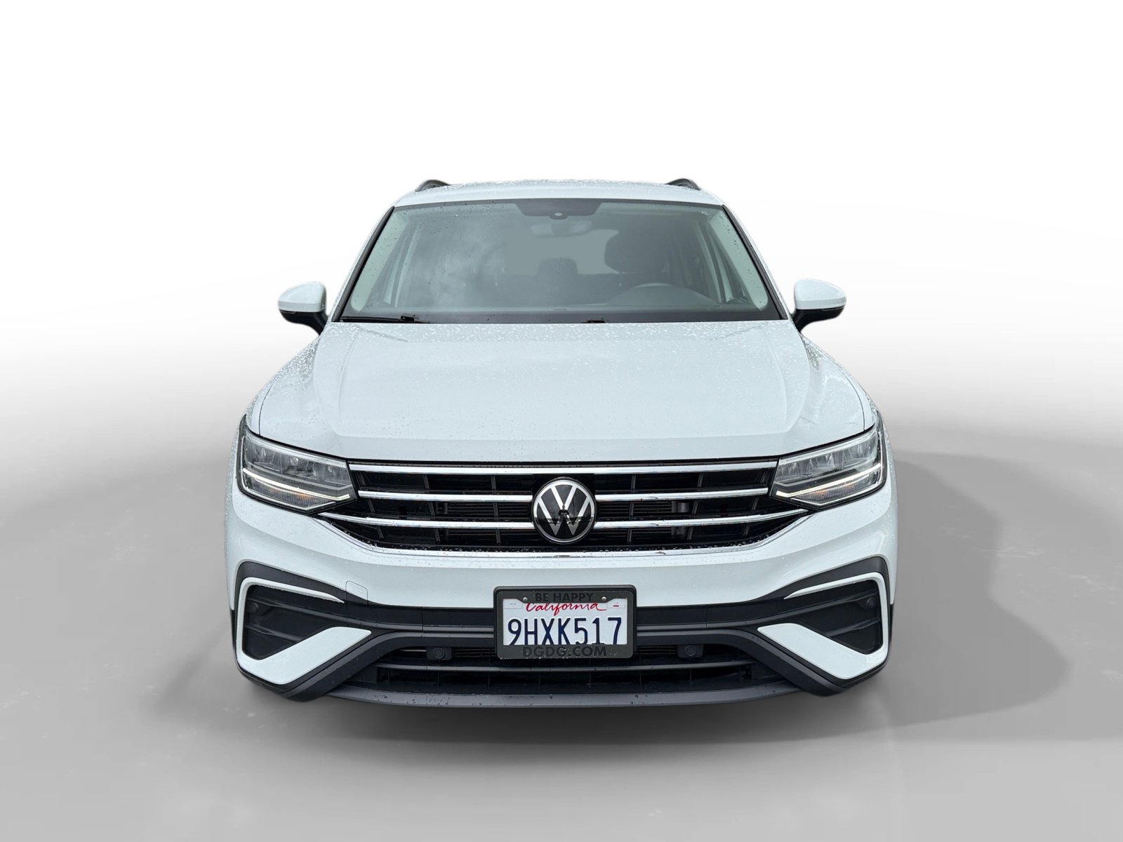 Used 2023 Volkswagen Tiguan S FWD image 8