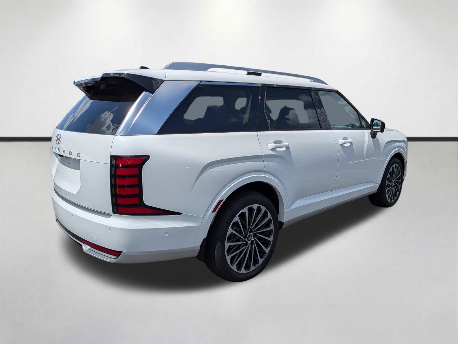 New 2026 Hyundai Palisade Calligraphy FWD image 4