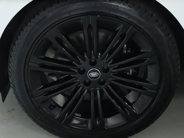 Certified 2022 Land Rover Range Rover Long Wheelbase SE image 40