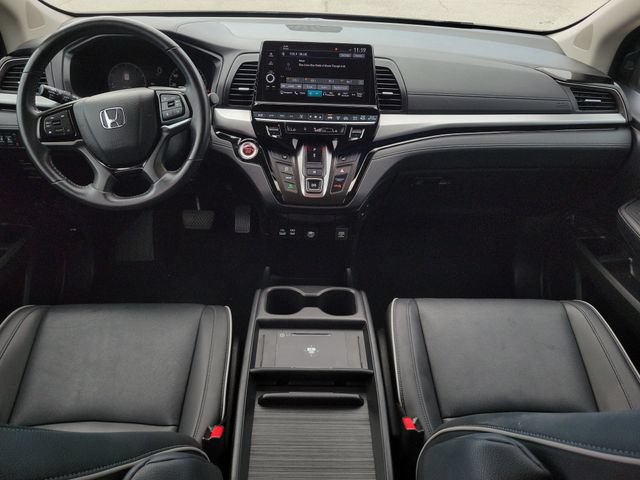 Used 2025 Honda Odyssey Touring image 15