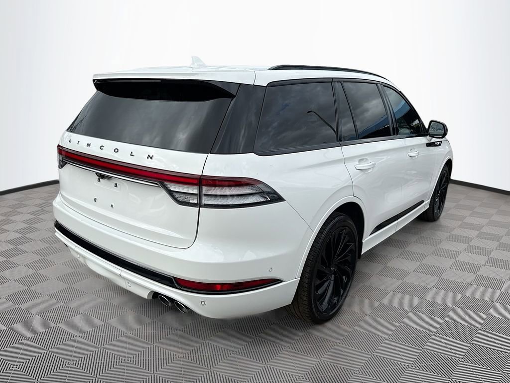 Used 2023 Lincoln Aviator Black Label w/ Jet Package image 6