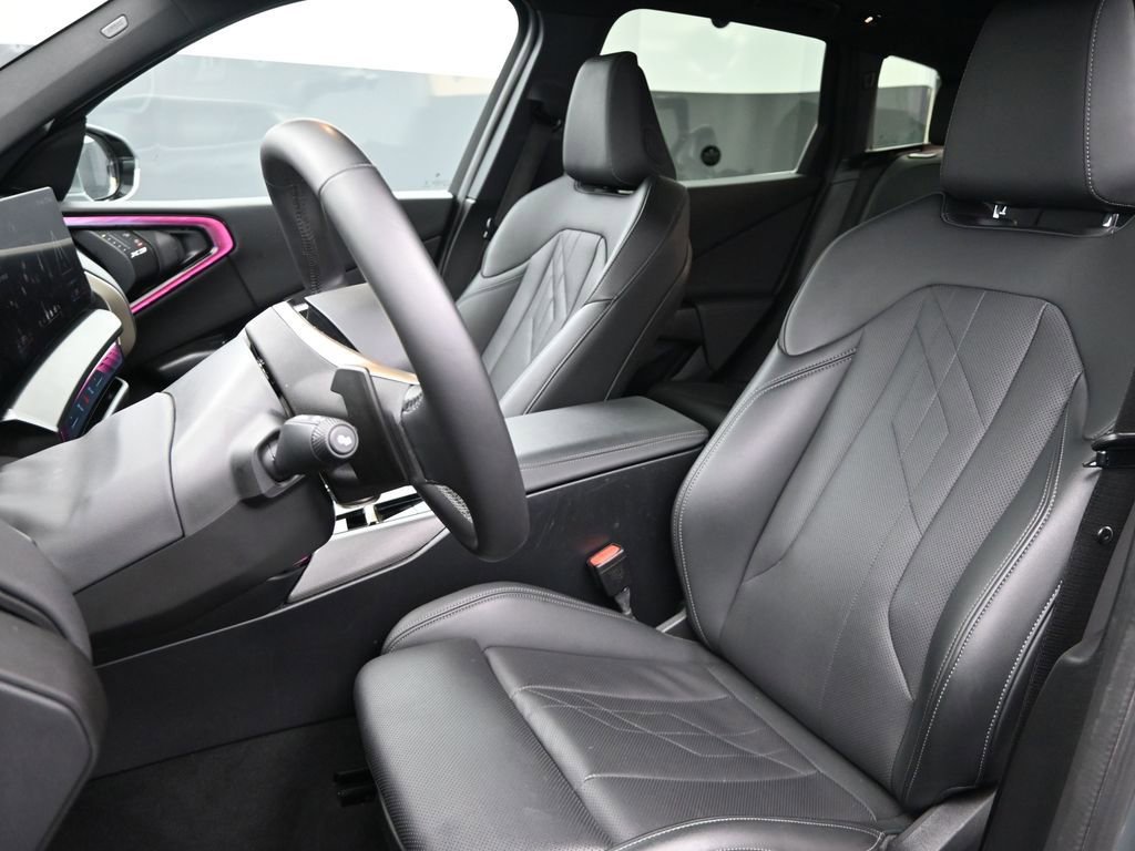 Used 2025 BMW X3 xDrive30i image 16