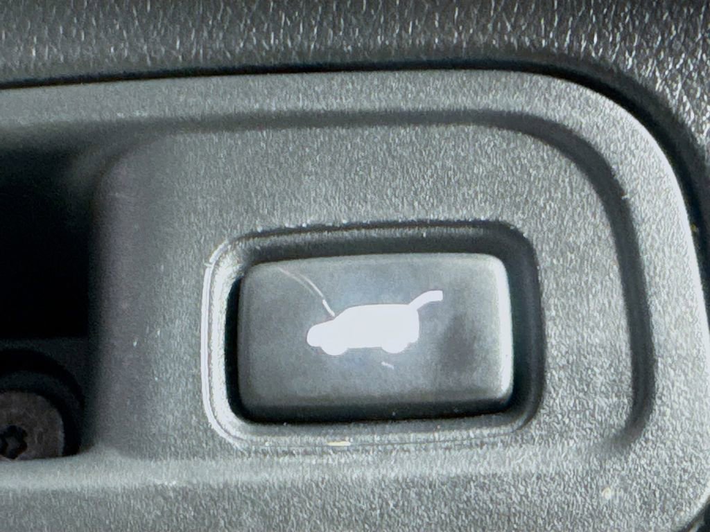 Used 2018 Honda Pilot EX-L image 33