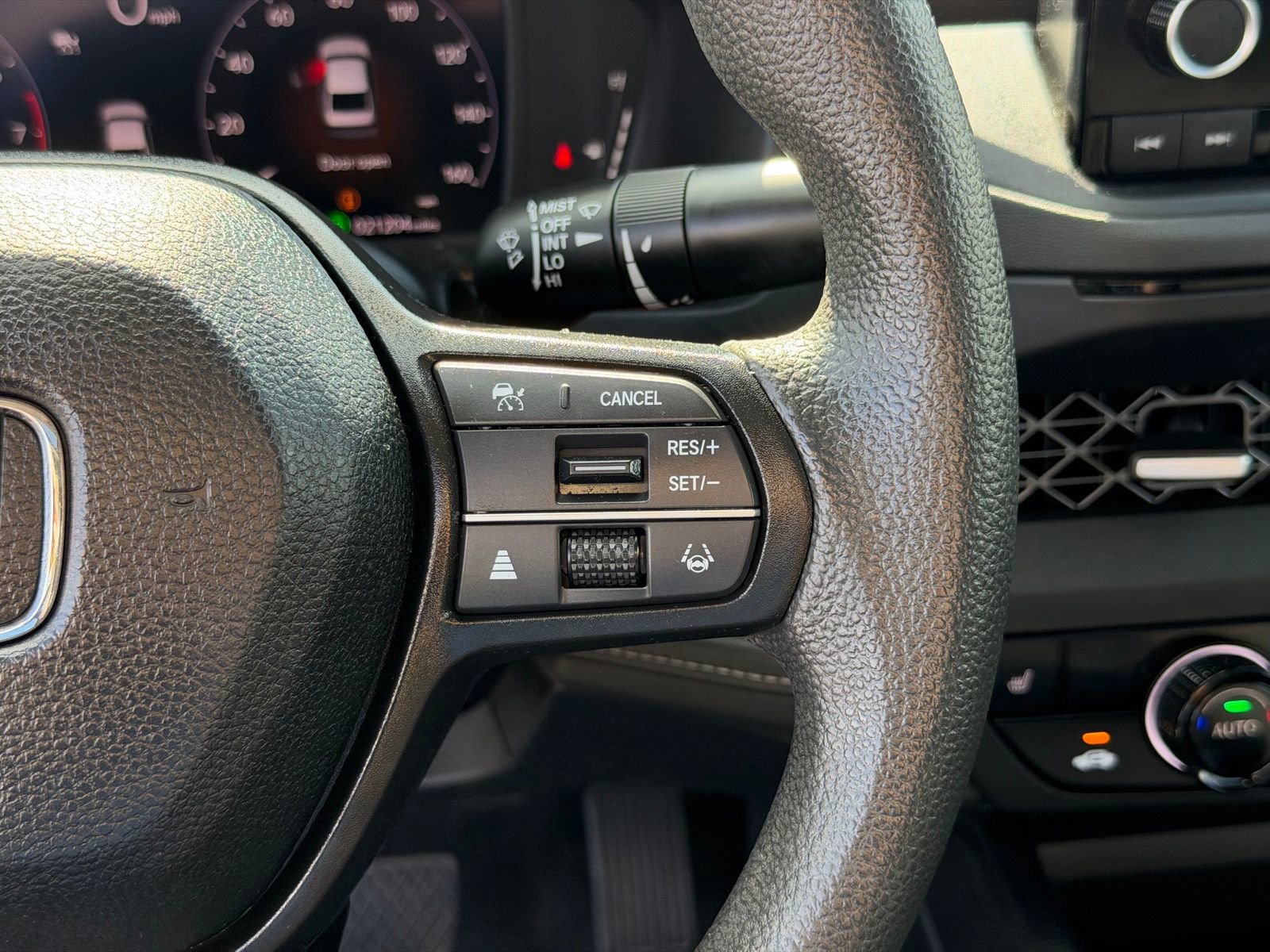 Used 2023 Honda Accord EX image 19
