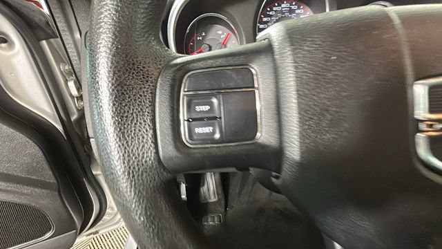 Used 2012 Dodge Avenger SE FWD image 15