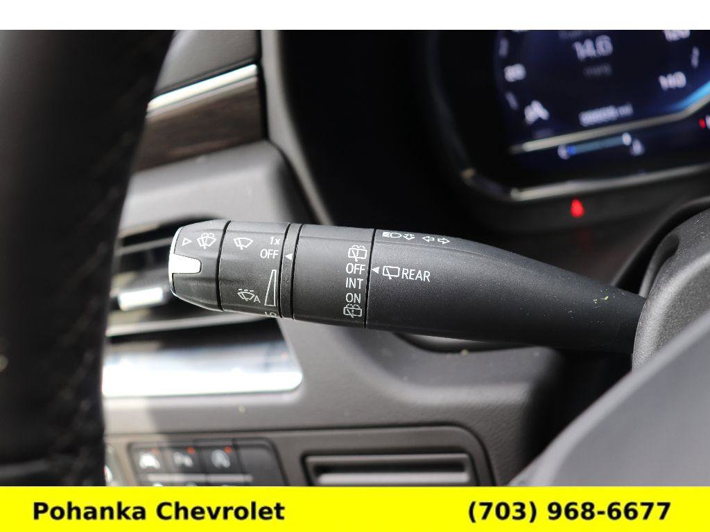 Certified 2024 Chevrolet Suburban Z71 w/ Luxury Package image 10