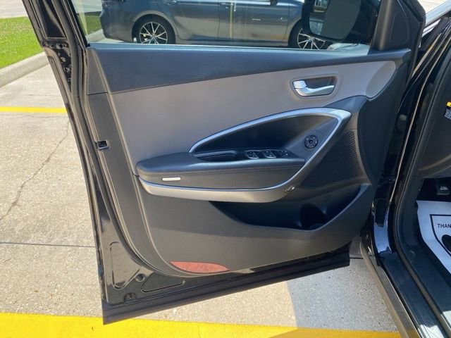 Used 2018 Hyundai Santa Fe Sport w/ 2.4L Value Package 02 FWD image 14