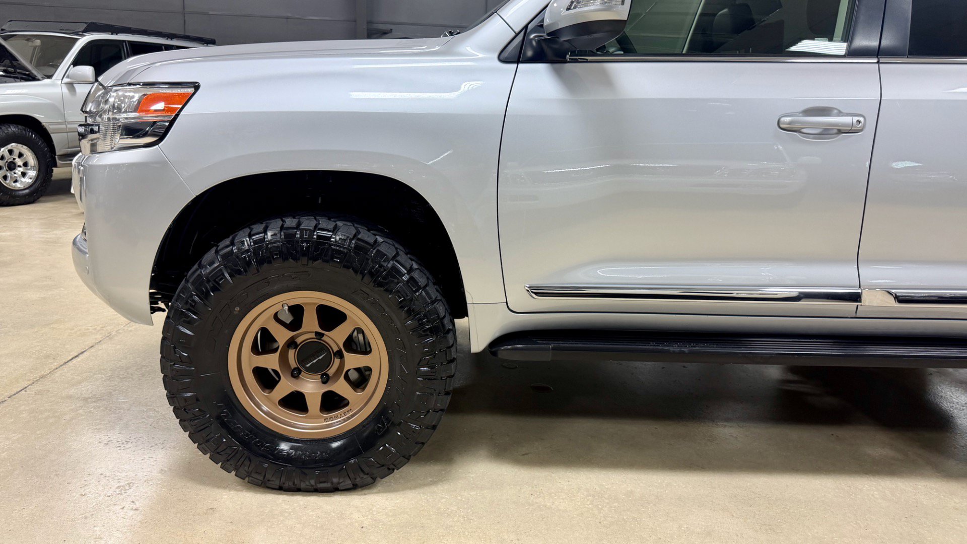 Used 2016 Toyota Land Cruiser AWD/4WD image 26