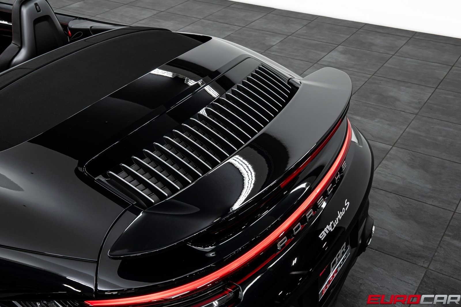 Used 2022 Porsche 911 Turbo S image 20