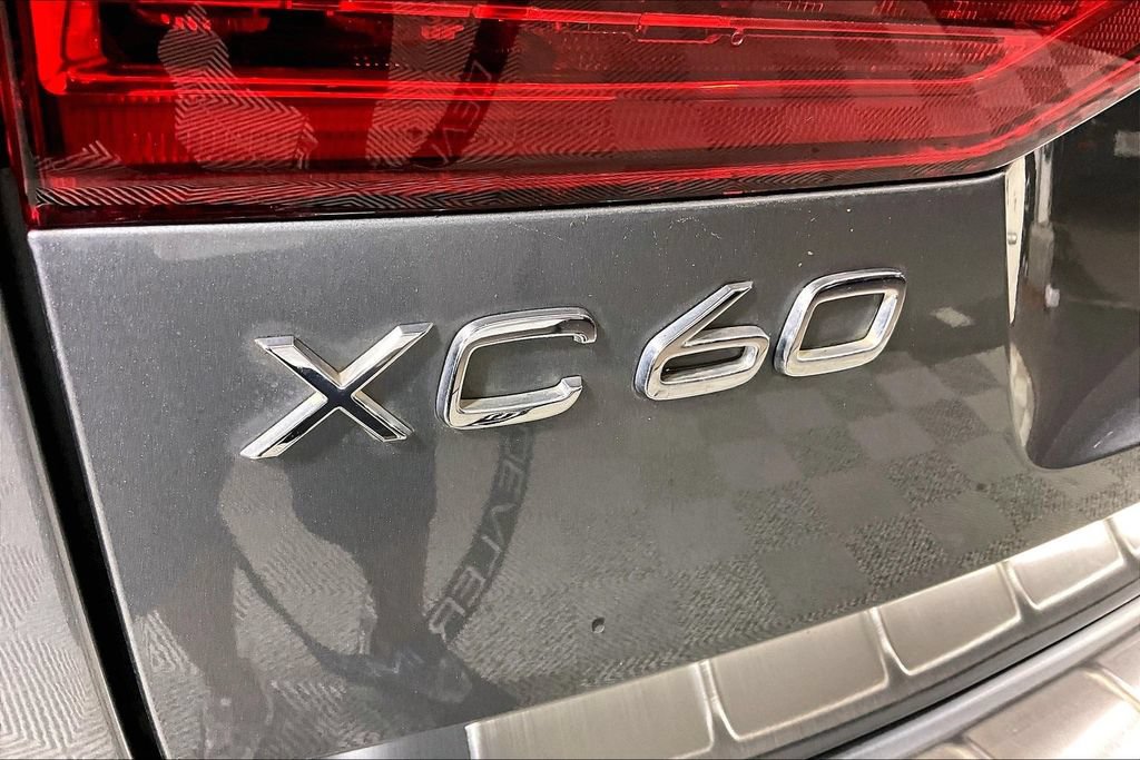 Used 2021 Volvo XC60 T6 Inscription w/ Advanced Package AWD/4WD image 7