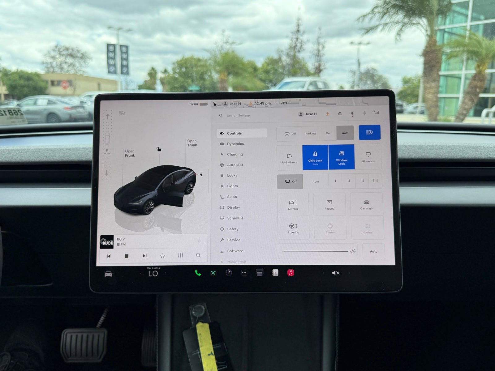 Used 2024 Tesla Model 3 Standard Range RWD image 25