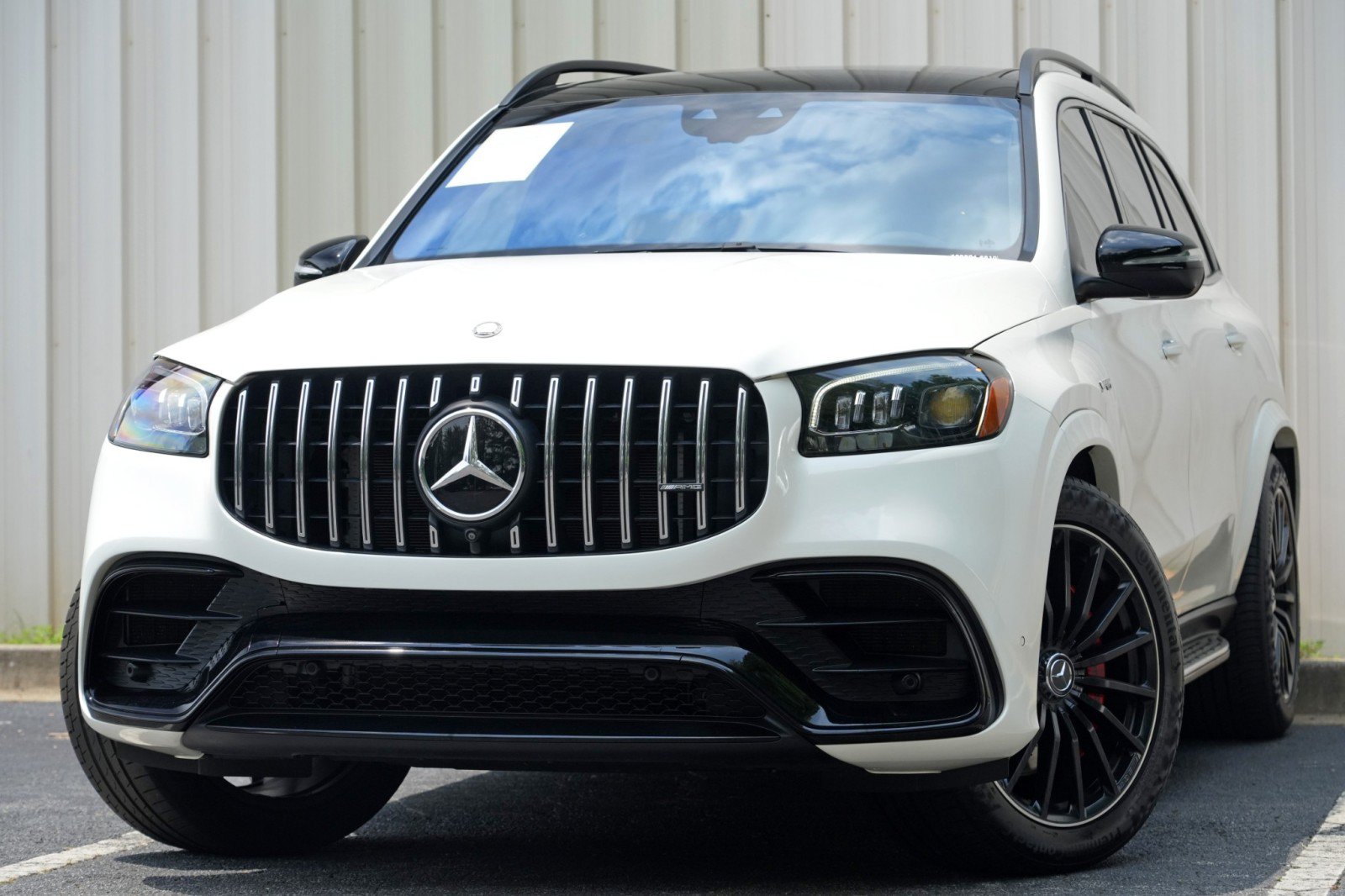 Used 2024 Mercedes-Benz GLS 63 AMG 4MATIC image 3