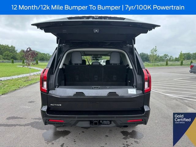 Used 2025 Ford Expedition Active AWD/4WD image 12