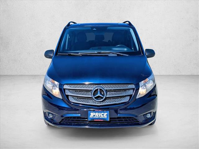 Used 2016 Mercedes-Benz Metris Passenger image 2