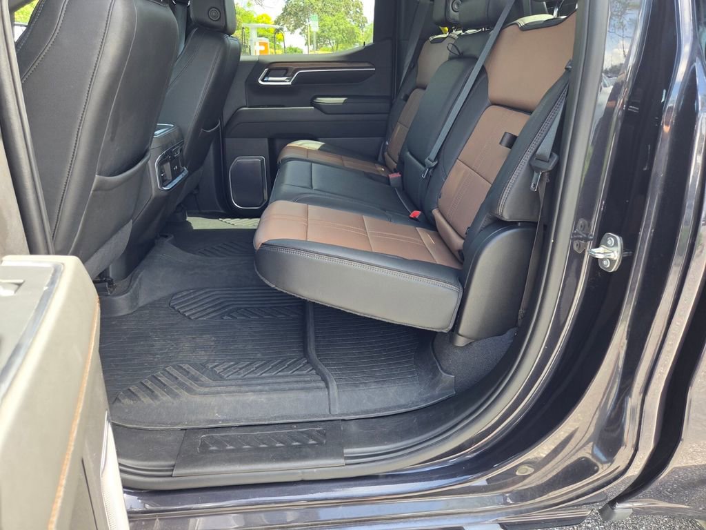 Used 2023 Chevrolet Silverado 1500 High Country w/ Z71 Off-Road Package image 26