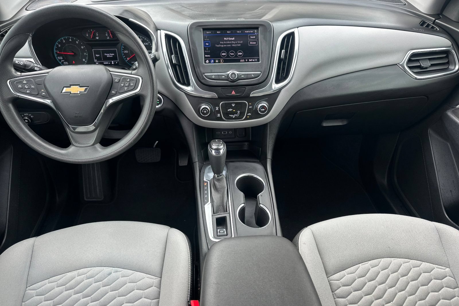 Used 2020 Chevrolet Equinox LS FWD image 15