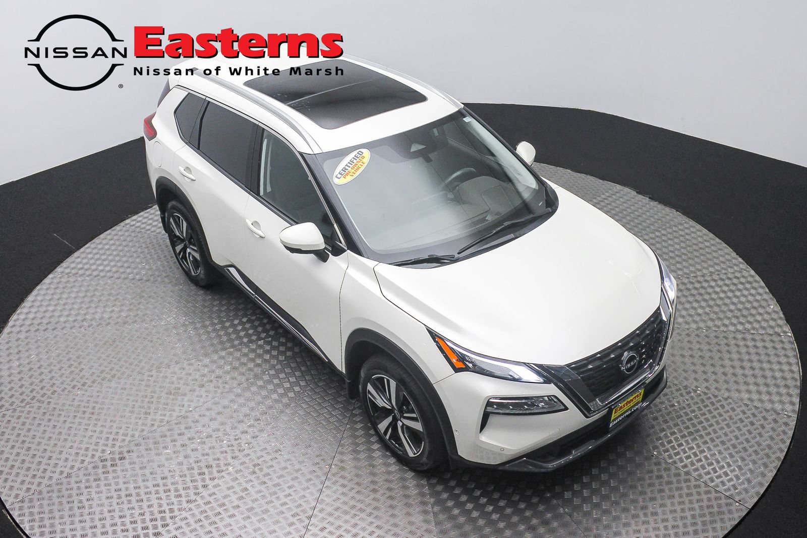 Used 2023 Nissan Rogue SL w/ SL Premium Package AWD/4WD image 3