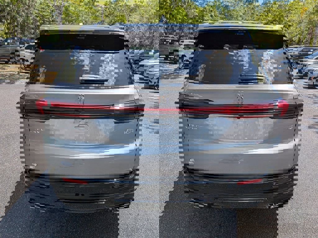 New 2026 Buick Enclave Sport Touring w/ Super Cruise Package image 5