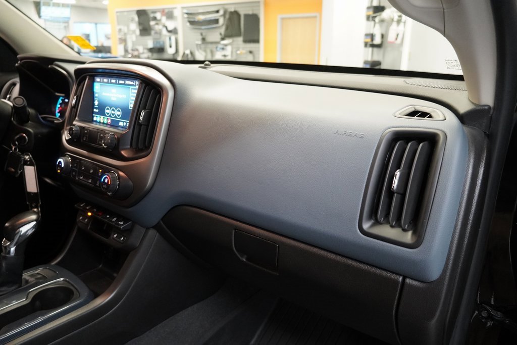 Used 2022 Chevrolet Colorado Z71 w/ Safety Package image 25