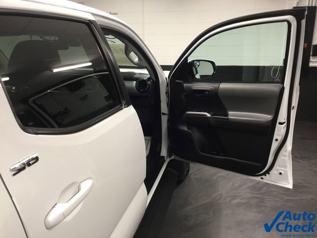 Used 2021 Toyota Tacoma SR5 image 44