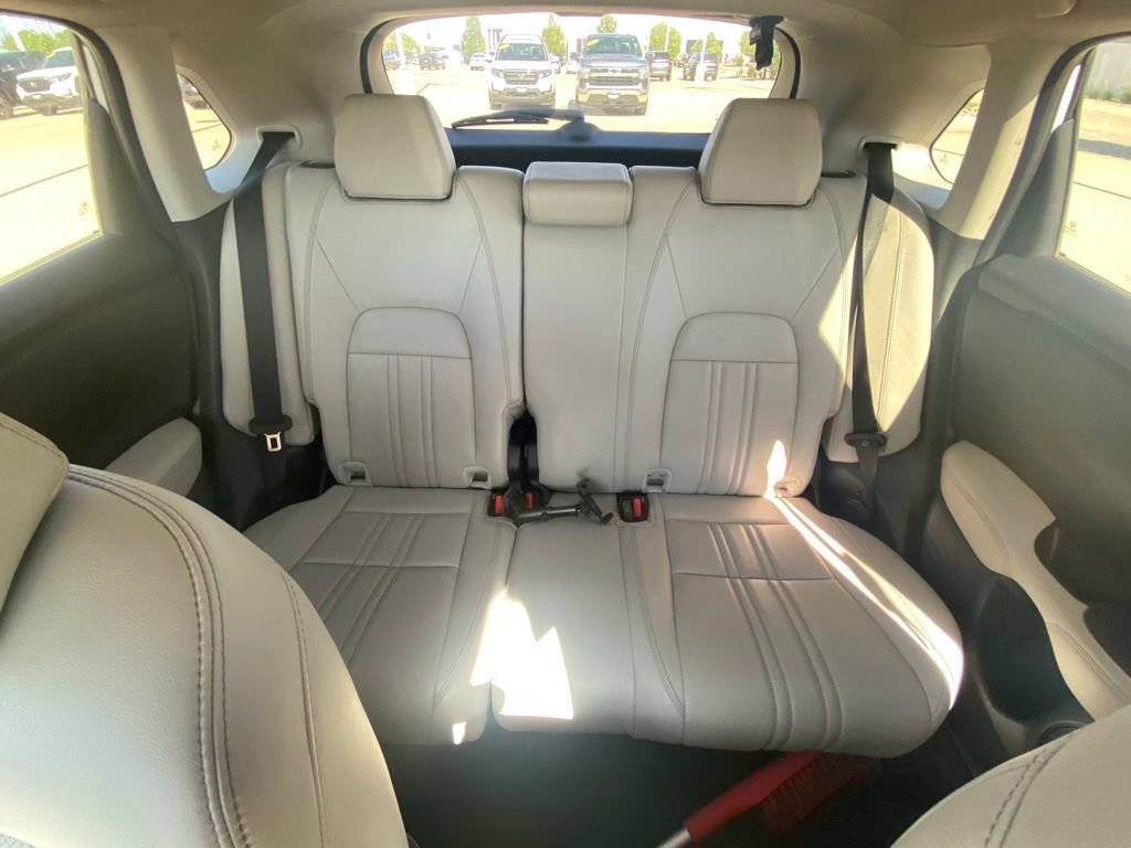 Used 2024 Honda HR-V EX-L image 13
