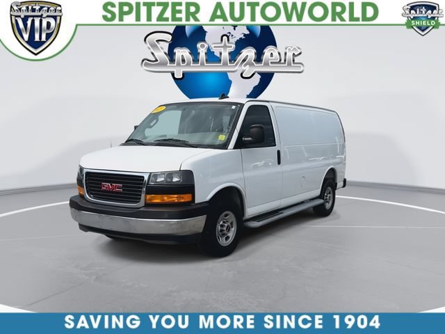 Used 2025 GMC Savana 2500 w/ Driver Convenience Package RWD image 4