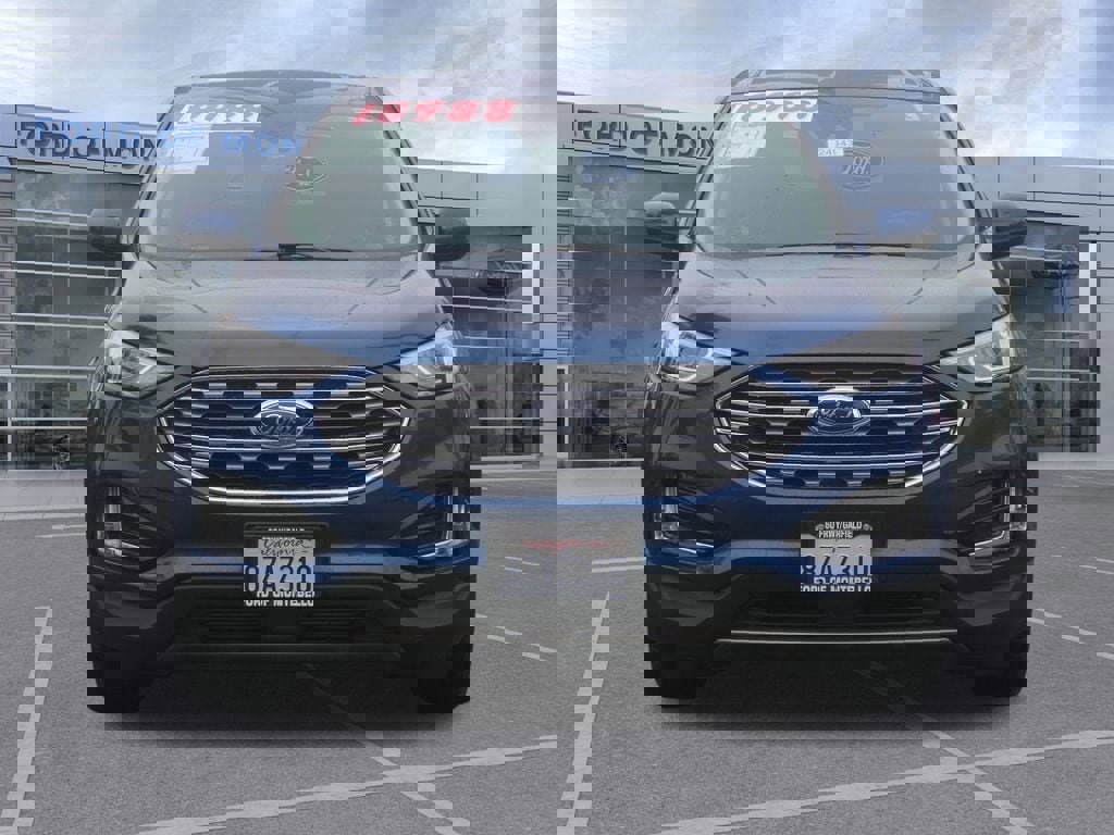 Used 2021 Ford Edge SEL w/ Convenience Package image 9