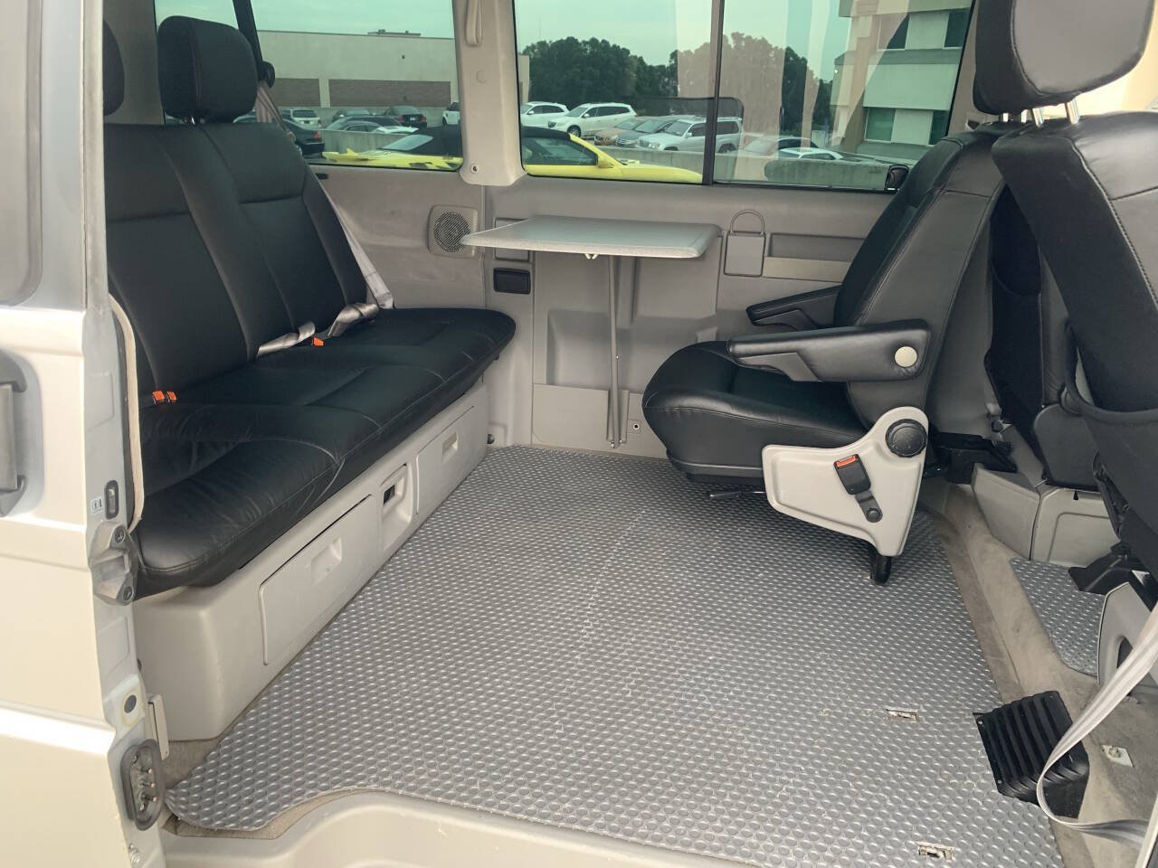 Used 2003 Volkswagen Eurovan MV FWD image 19